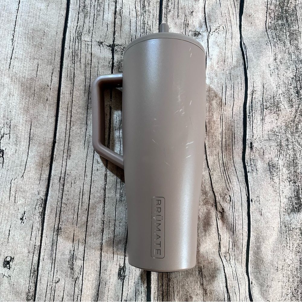 Brumate Era Insulated Handled Leakproof Tumbler in Mauve/Taupe 40 oz